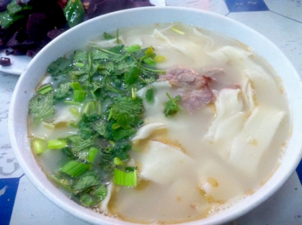 原阳烩面-新乡振动筛厂说新乡美食二
